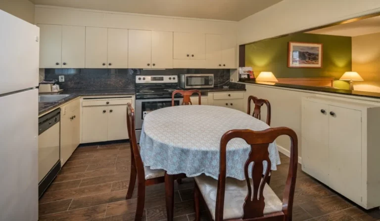 Rose Garden Inn, Kitchenette